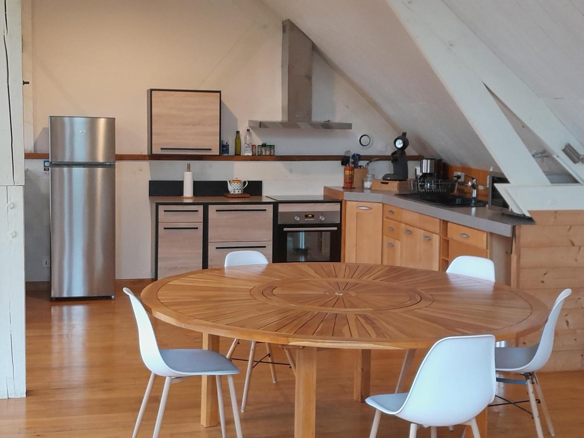 La Maison Dans Les Bois Soucelles Luaran gambar