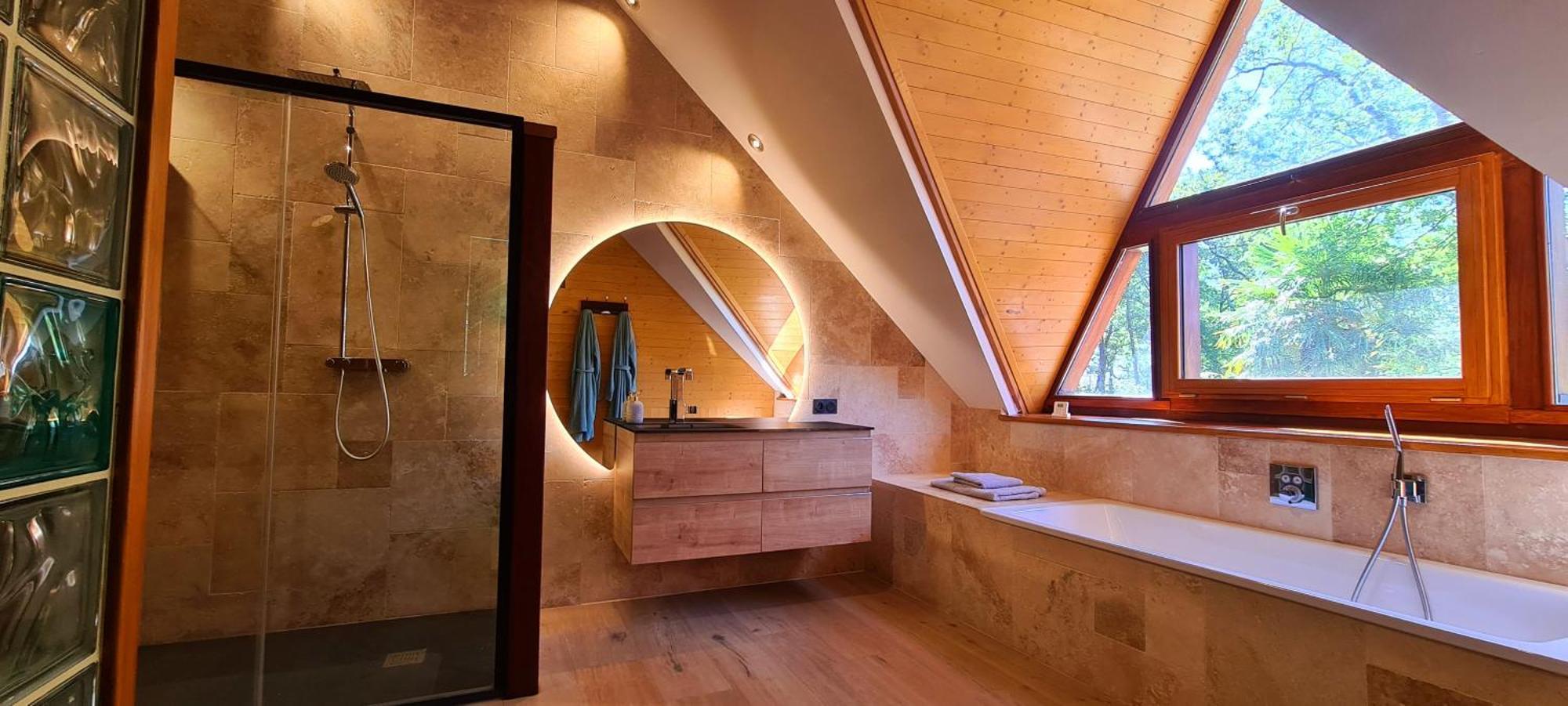 La Maison Dans Les Bois Soucelles Luaran gambar
