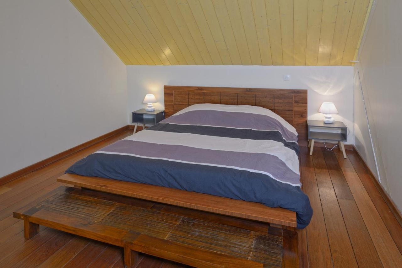 La Maison Dans Les Bois Soucelles Luaran gambar
