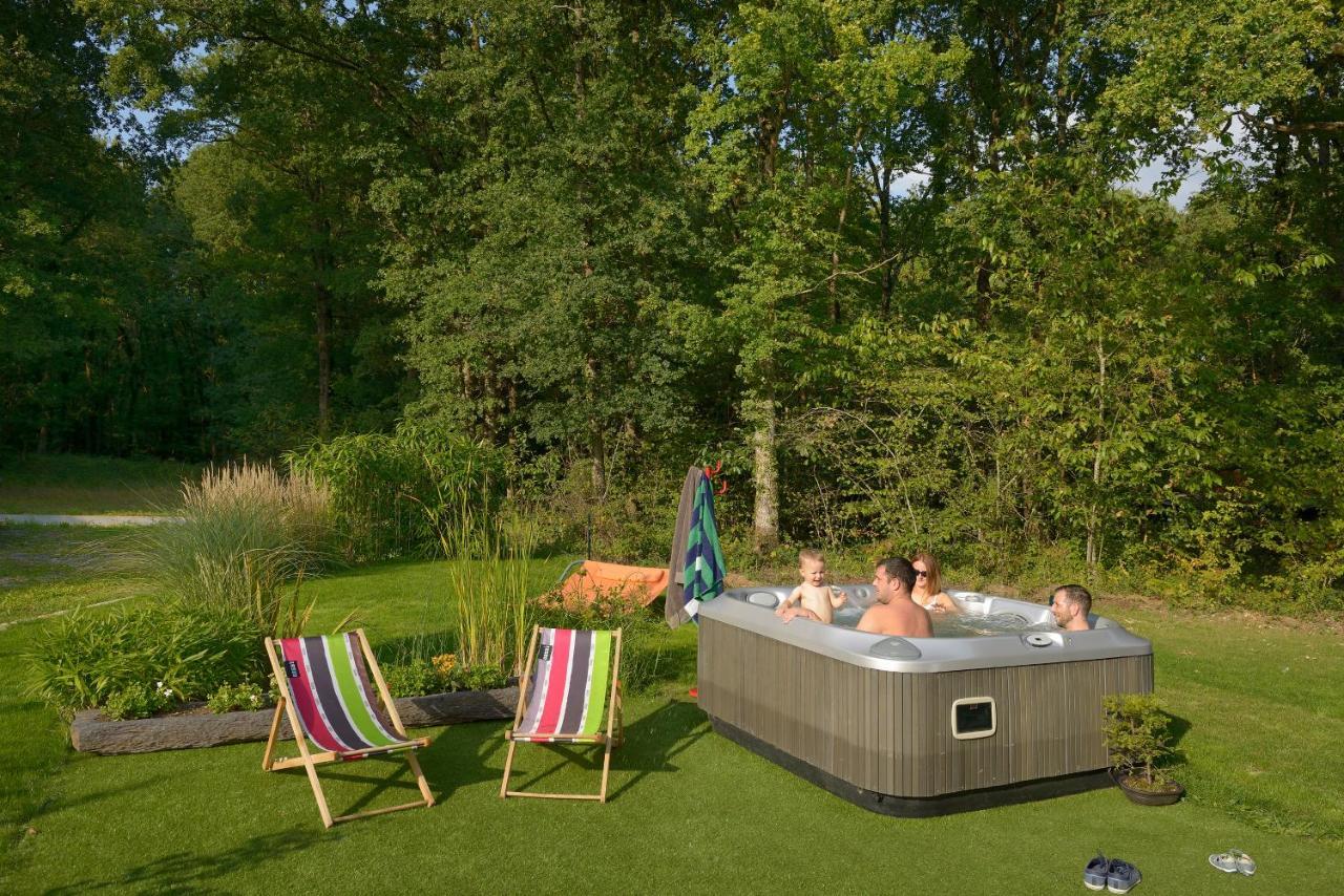 La Maison Dans Les Bois Soucelles Luaran gambar