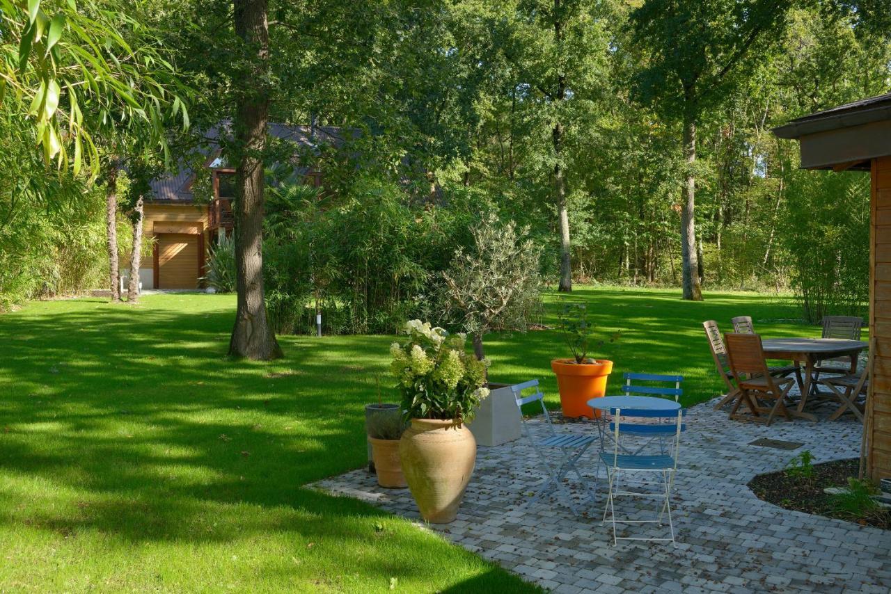 La Maison Dans Les Bois Soucelles Luaran gambar