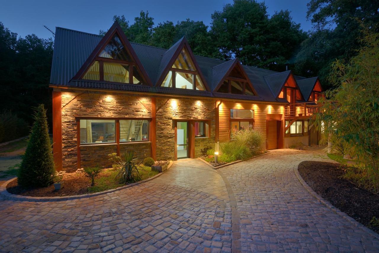 La Maison Dans Les Bois Soucelles Luaran gambar